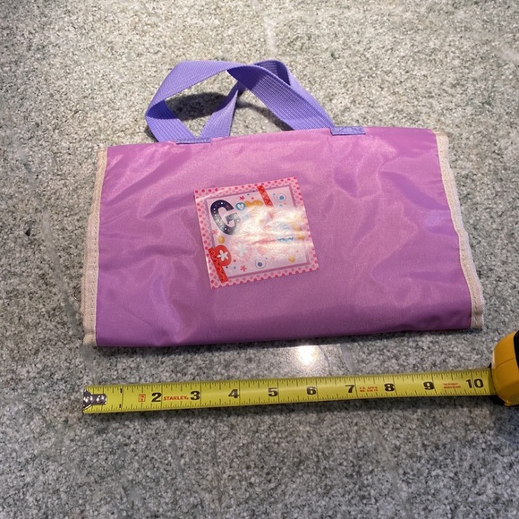 Zip & Velcro Organizer! - Picture 6 of 8